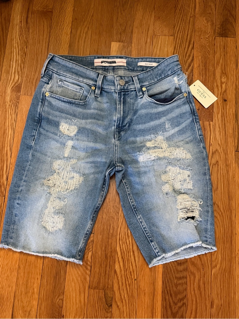 GUESS Distressed Light Wash Denim Bermuda Shorts size 29